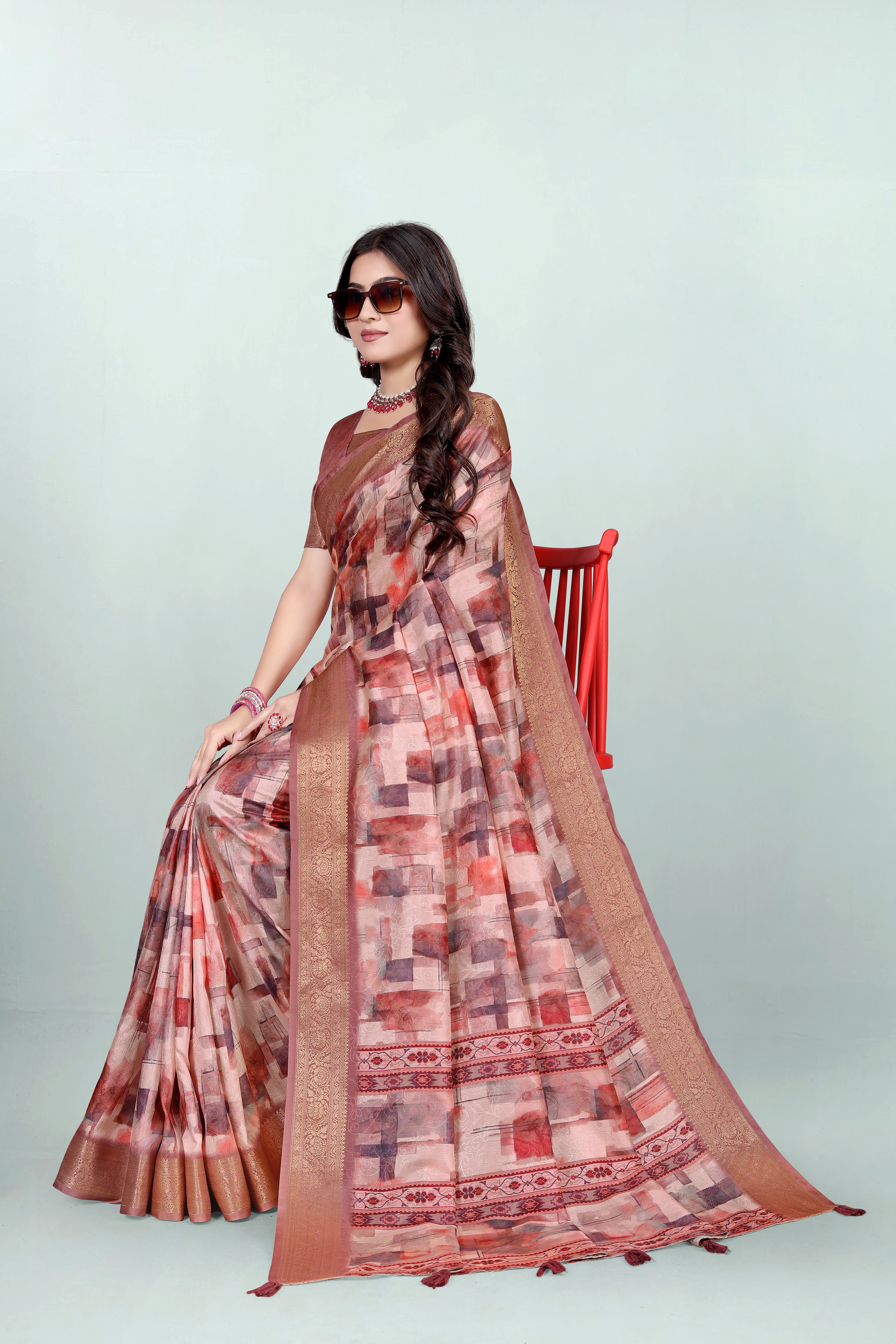 Krishna Geometrical Maroon Self Jacquard Silk Saree