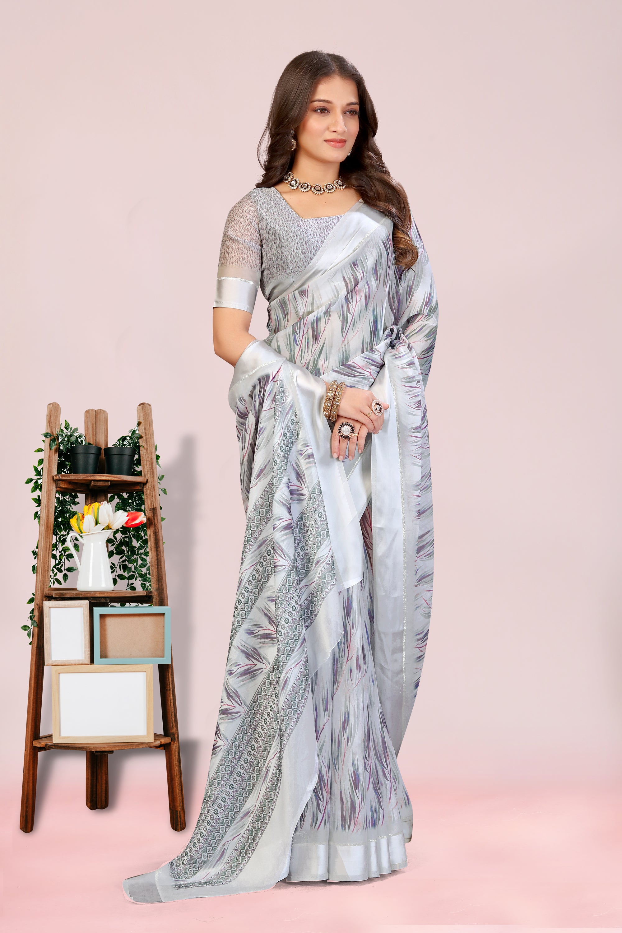 Amita Pastel Silverfish Dull Moss with Satin Border