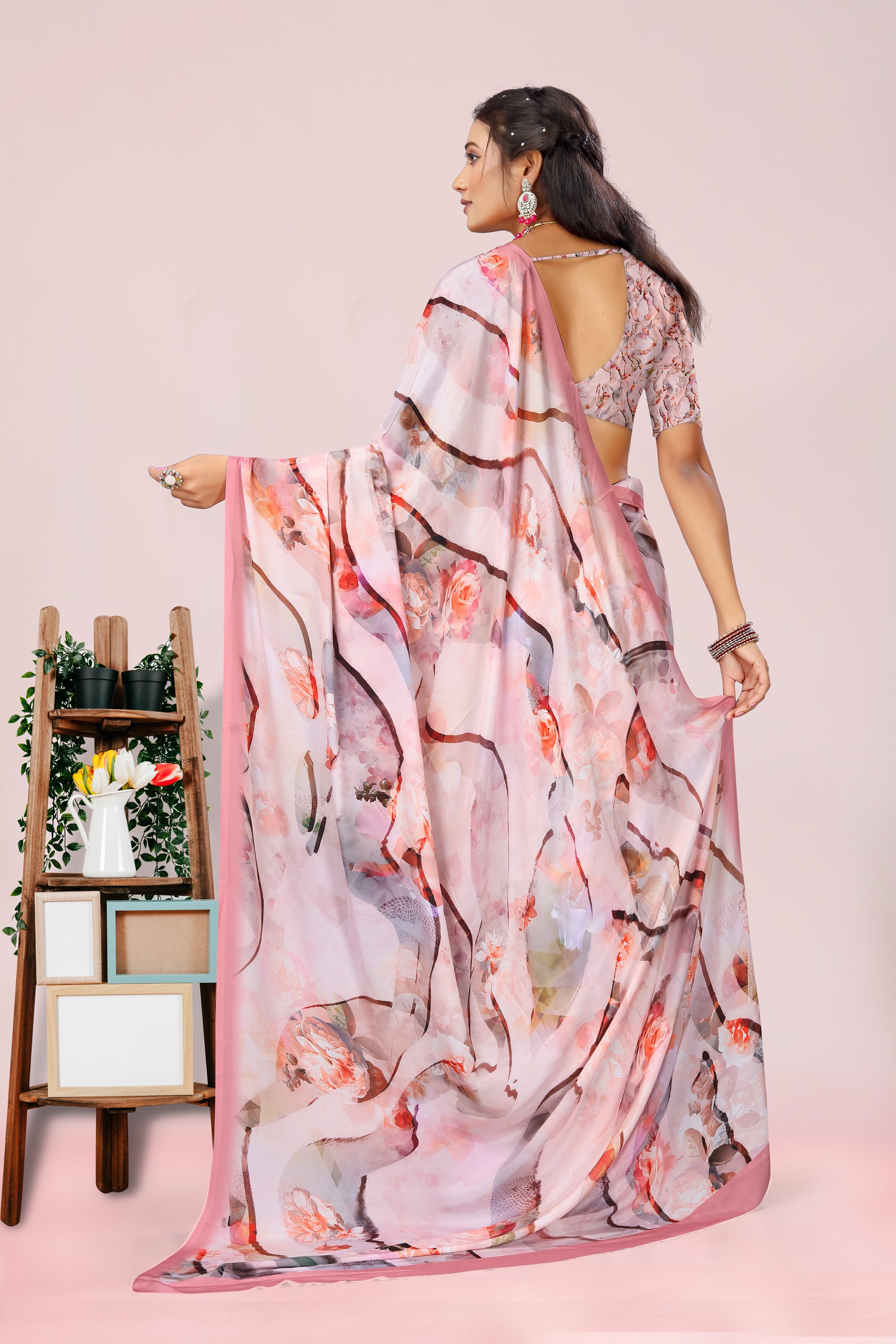 Dolly Baby Pink Patch Crepe Saree