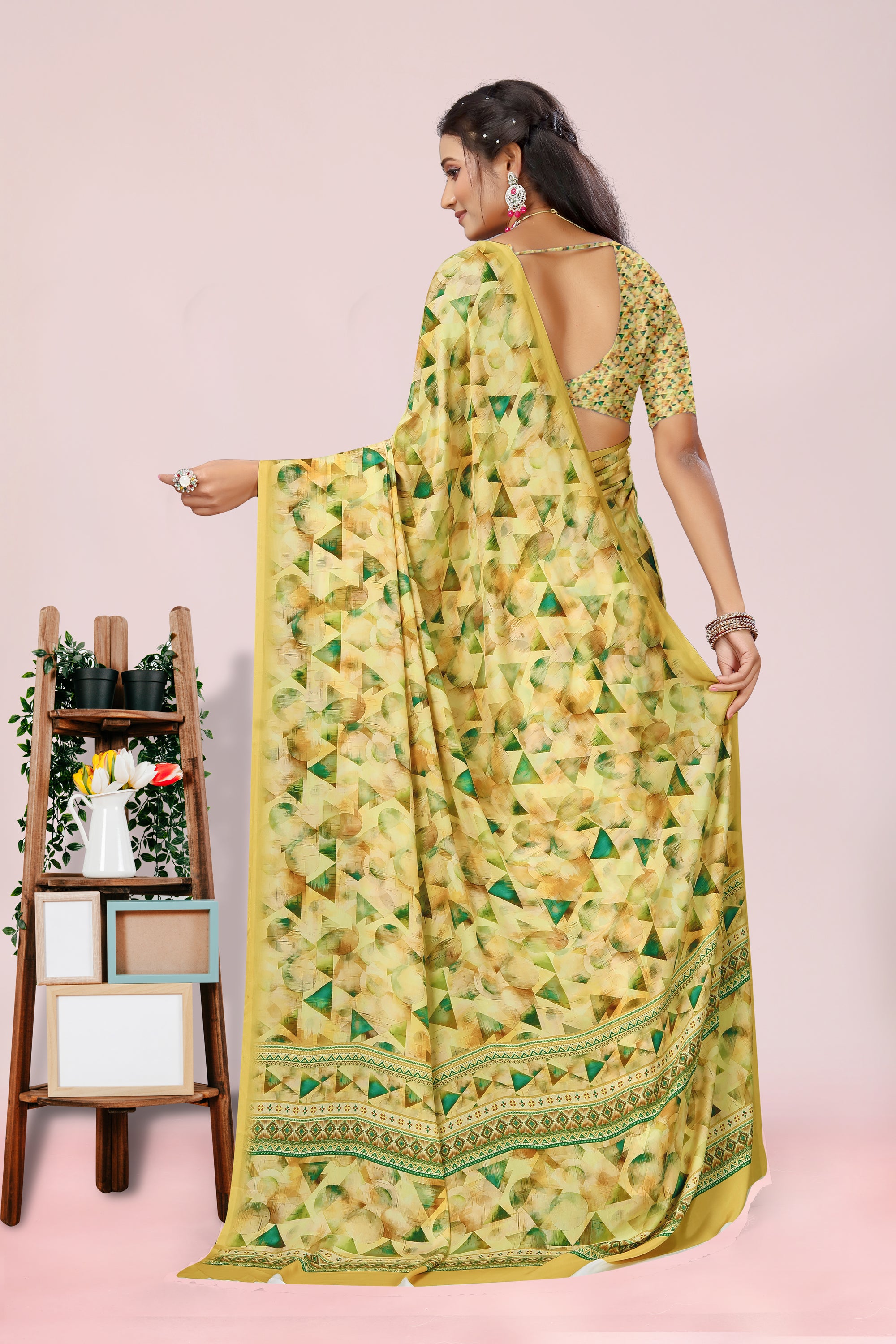 Dolly Sunlight Yellow Geometrical Crepe Saree