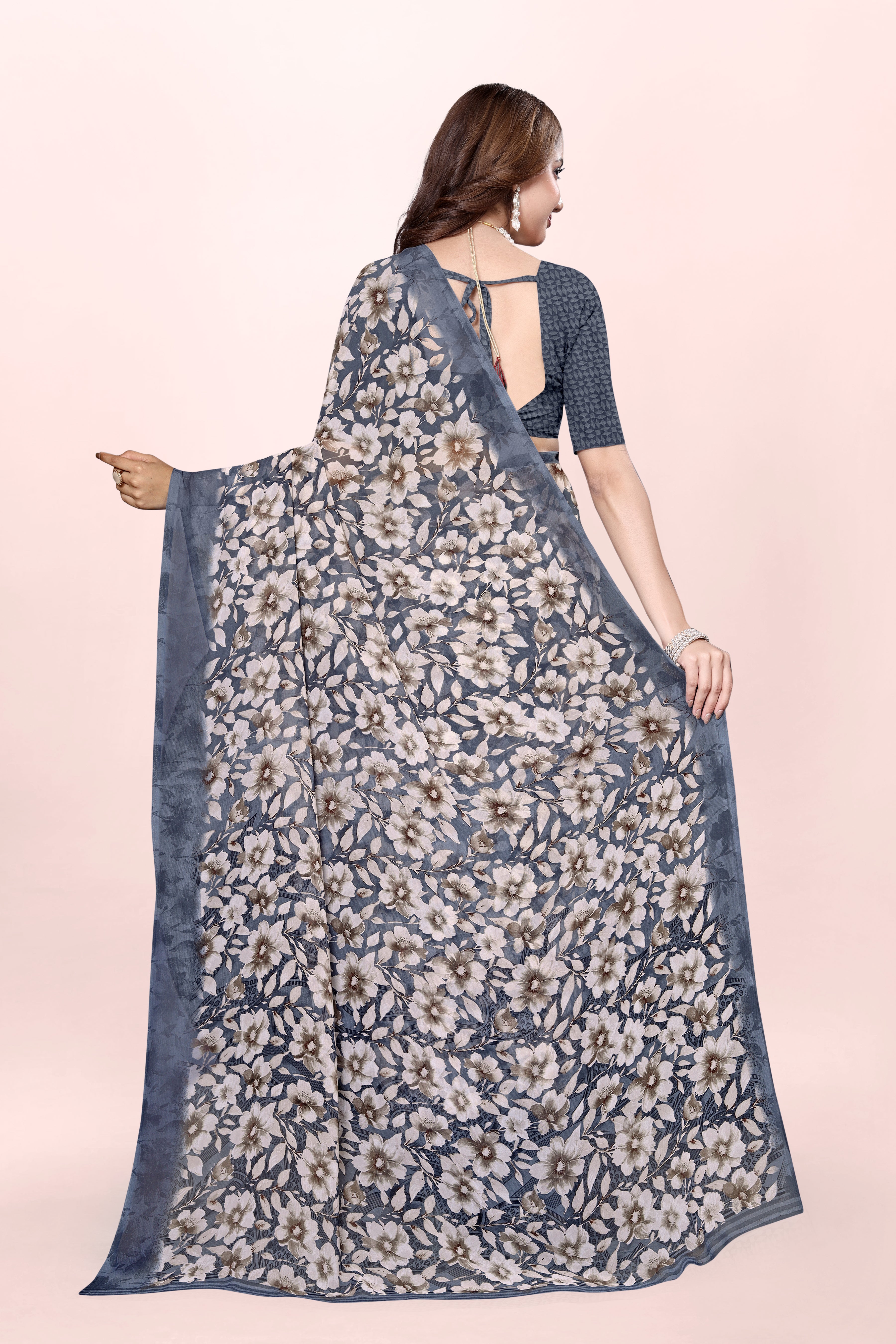 Greyish Floral Printed Srishti Georgette Saree